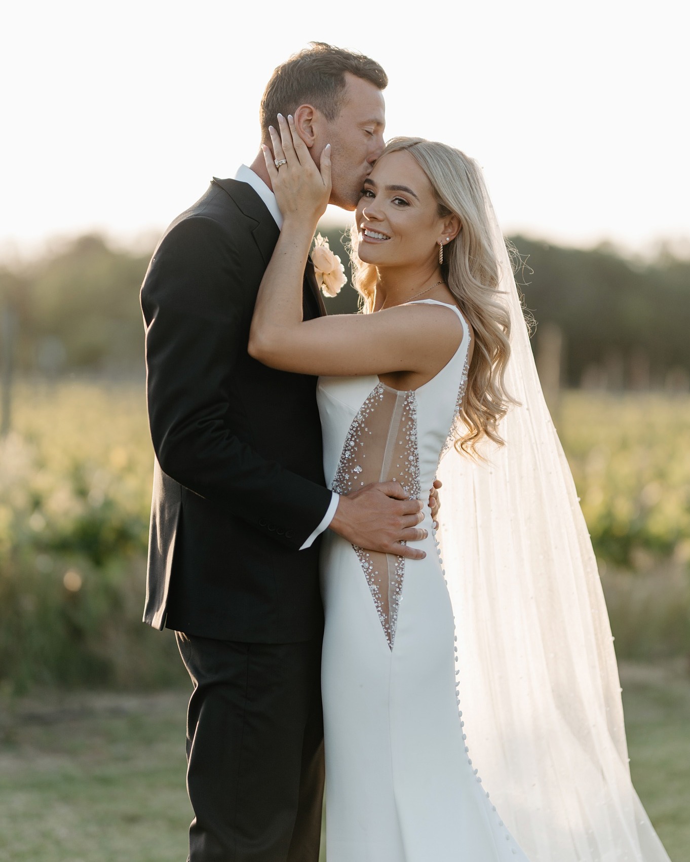 Golden smiles, stolen glances, and a love that speaks louder than words. 🤍
Planner / Coordinator @lefox_weddingsandevents
Venue @zorgvlietwines
Photography @loraweddings
#SoftRomanticWedding #EdgyWedding #ModernRomance #BoldLove #WeddingInspo #ChicWedding #UniqueWedding #RomanticStyle #eventcoordination #weddingplanner #eventplanner #luxuryweddingplanner #winelandswedding #capetownwedding #southafricawedding #destinationswedding #weddinginspirations #eventdesign #specialcelebrations #styling #weddinginspo #luxurywedding