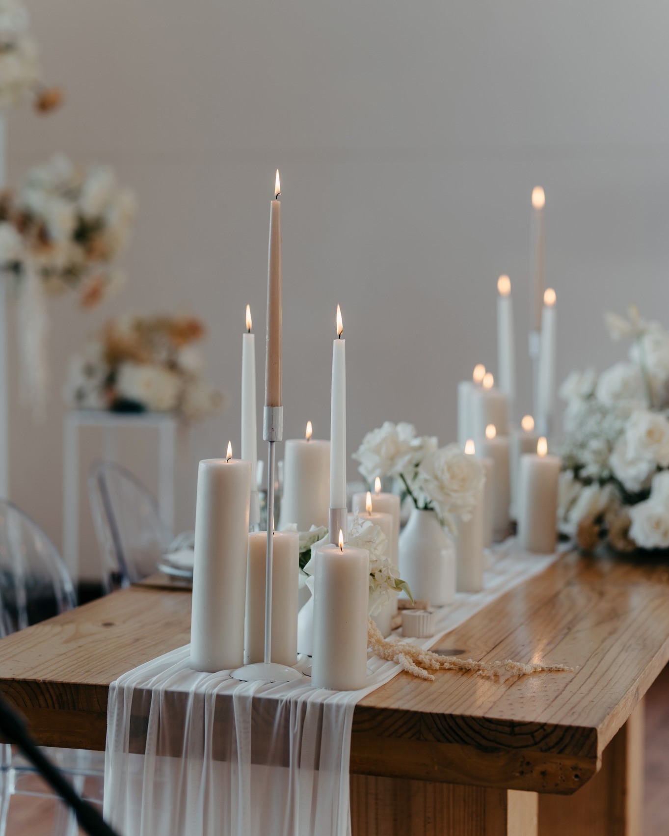 Soft neutrals, delicate textures, and blooms that whispered timeless romance—every detail was a perfect reflection of effortless elegance. 🤍
Planner / Coordinator @lefox_weddingsandevents
Venue @zorgvlietwines
Decor and Flowers @allthingsweddingsa
Stationary @charm_perfection
Photography @loraweddings
#SoftRomanticWedding #EdgyWedding #ModernRomance #BoldLove #WeddingInspo #ChicWedding #UniqueWedding #RomanticStyle #eventcoordination #weddingplanner #eventplanner #luxuryweddingplanner #winelandswedding #capetownwedding #southafricawedding #destinationswedding #weddinginspirations #eventdesign #specialcelebrations #styling #weddinginspo #luxurywedding